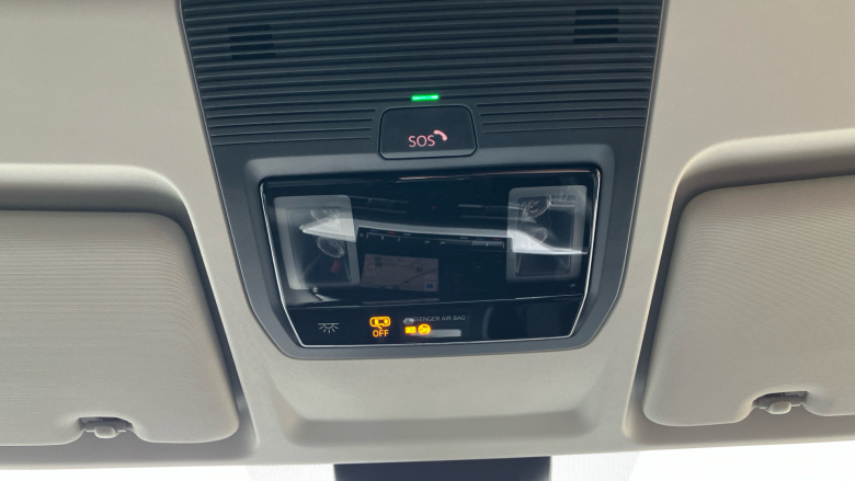 Ford Transit Connect 250 L2 Petrol 1.5 EcoBoost PHEV 150 Active FlexCab Van Auto